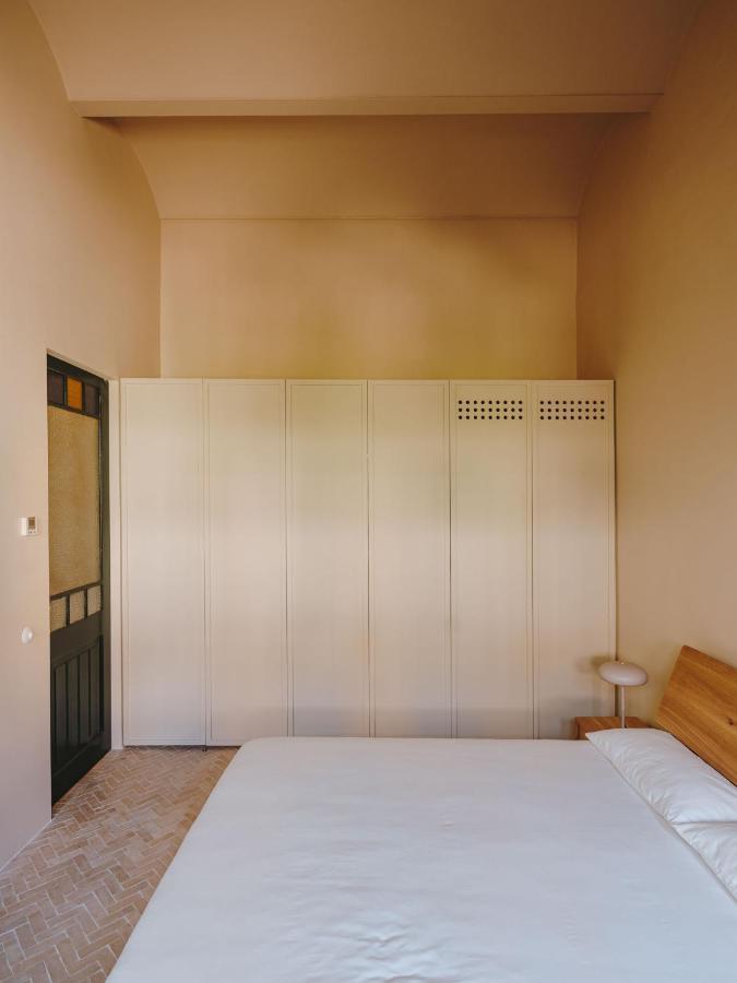 Fabrica Descals And Pavillion Villa Olot Luaran gambar