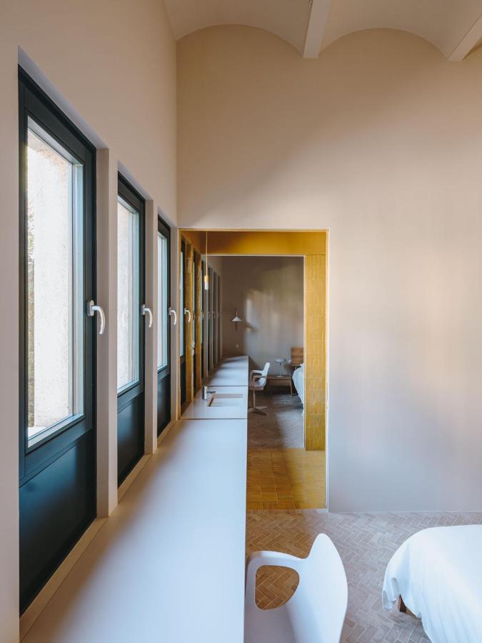 Fabrica Descals And Pavillion Villa Olot Luaran gambar