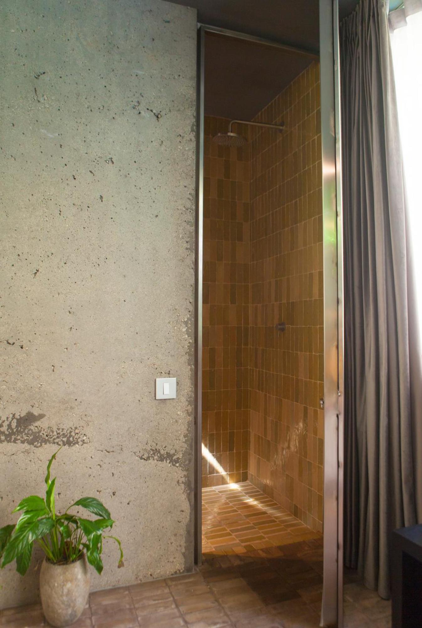 Fabrica Descals And Pavillion Villa Olot Luaran gambar